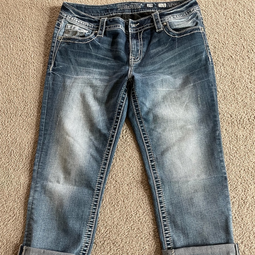 Buckle Miss Me Mid Rise Jeans - Picture 2 of 4
